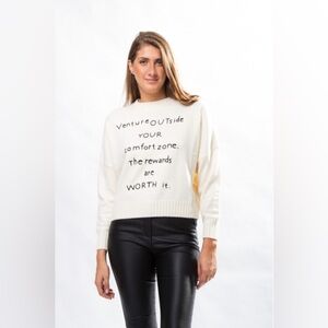 Lili sidonio graphic crew knit sweater venture outside your comfort zone sm/med